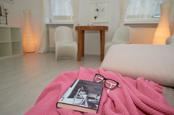 Studioapartment - 33m ² newly renovated- for 2 persons - sunny and quiet one roo Vienna, Austria Stylish Studio for 2 - cosy with all comfort Entire condo vacation rental 1100309