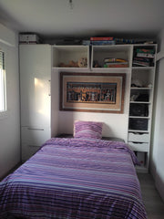 Chambre RDC de 9 M2, armoire, bureau a disposition.<br />Salle d eau et WC priva Cenon, France Chambre individuelle RDC Private room in home vacation rental 615884975289788971