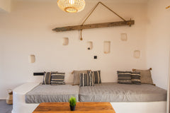 Villa Deluxe Plaka is located 300 m from Plaka beach, in a quiet area and just 1  Villa  Plaka Deluxe Accomodation Entire home vacation rental 41417175