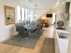 Welcome to my brand new apartment for groups of 12-14 persons!<br />- 3 bedrooms Vienna, Austria Near Palace Schönbrunn, Apt. 12 Entire rental unit vacation rental 18800691