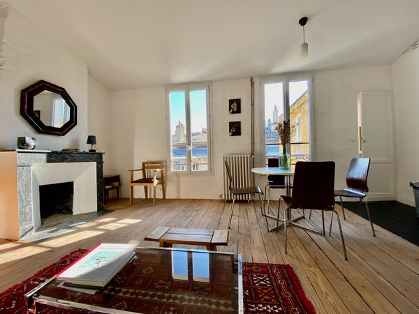 Au coeur du quartier dynamique et cosmopolite de Saint-Michel, cet appartement e Bordeaux, France Bel appartement calme et lumineux à Saint-Michel Entire condo vacation rental 631886802386516853