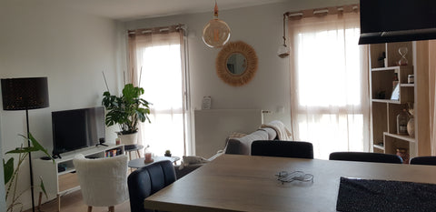 Bienvenue dans mon petit cocon, au 5ème et dernier étage d'une résidence neuve.  Bordeaux, France Appartement cosy proche Cité du Vin Entire rental unit vacation rental 44068088