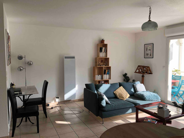 Chambre indépendante dans T3 <br />Résidence calme et arborée avec piscine ouver Pessac, France Chambre indépendante Private room in condo vacation rental 53425365