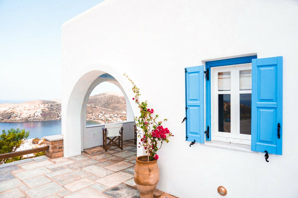 Located in the main Chora of Ios, Villa Ios Sunset awaits you for an extraordina Melissia, Greece Breathtaking view experience centrally located Ios Cycladic home vacation rental 21121471