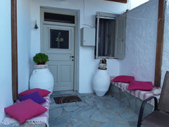 Charming little cottage located in Ios village close to all the amenities and ba Athens, Greece Charming Ios cottage Entire guesthouse vacation rental 20385299