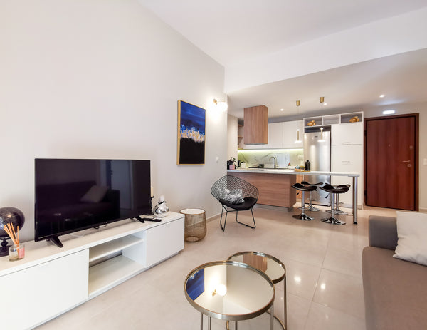 Koukaki - Cozy and sunny apartment, luxuriously renovated, located at the most p Athens, Greece Stylish apartment next to metro and Acropolis Entire condo vacation rental 42533282