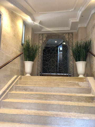 Dans une maison de caractère cet appartement au calme situé entre les Chartron e Huesca, Spain Entre chartron et jardin public Entire rental unit vacation rental 33422152