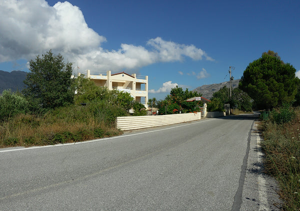 Ο αγροτικός ξενώνας Alfoείναι μια νέα προσπάθεια επιστροφής στην απλότητα της φύ Rethimnon, Greece Agriculture Naturalist Croft House 