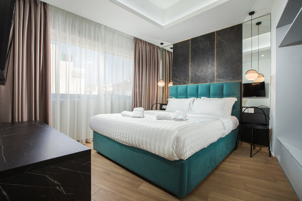A comfortable 4 person suite plus optional baby cot with separate bedroom for th Athens, Greece Emerald by Xclusive Athens Suites Entire rental unit vacation rental 620699809050910383