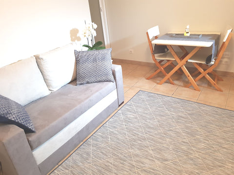 Studio neuf à 15 minutes du Centre-ville, proche de la rocade bordelaise (sortie  Studio quartier Vieux Bourg Entire guesthouse vacation rental 41138952