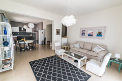 Spacious, Cozy, Side Sea View<br /><br />Located in a quiet neighborhood, approx Thessaloniki, Greece Spacious, Fresh, Side Sea View Entire rental unit vacation rental 24812919