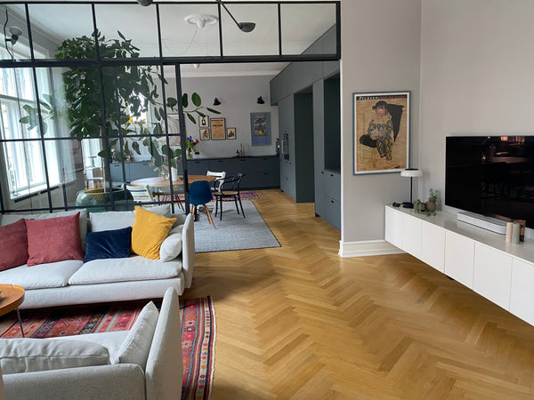 The apartment is centrally located in the heart of the city. Close to Tivoli Gar Copenhagen, Denmark Nice departement - 230 kvm Entire condo vacation rental 637662621812189033