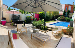 Bienvenus dans notre maison située quartier St Genès, à quelques stations de tra Talence, France Bordeaux : Maison en pierre avec piscine chauffée Entire home vacation rental 23119261