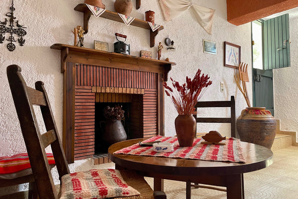 Come stay in a Traditional Cretan Studio in the center of Makrygialos. <br />You Crete Region, Greece Lovely traditional studio Entire guest suite vacation rental 32661622