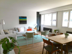 This apartment covering a space of 100m2 finds itself nestled in a residential n Bordeaux, France Well-lit family apartment w/ parking Entire rental unit vacation rental 26799530