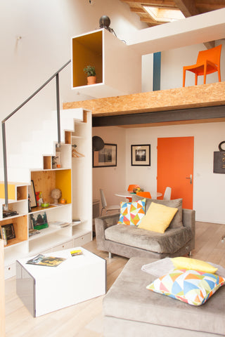 Situé dans le quartier de la Bastide, au pied de l’arrêt de Tram 'Jardin Botaniq Bordeaux, France Cocon Urbain Entire loft vacation rental 19324058