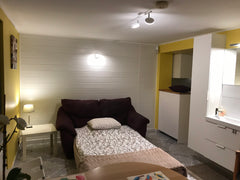 Studio calme<br /><br /><b>The space</b><br />Très calme avec jardin , dans une  Drogenbos, Belgium Studio calme Bruxelles Entire cottage vacation rental 47448008