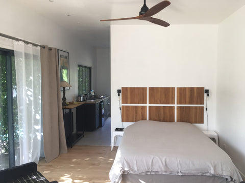 Located in Bouliac in the heart of nature.<br />La Cabane is a belvedere on the   La cabane studio à 15 mn de Bordeaux centre Entire cabin vacation rental 38887646