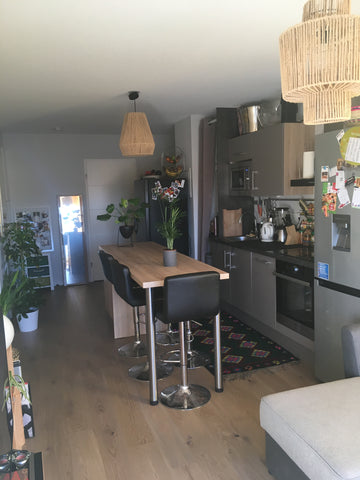 Appartement calme et lumineux d'une superficie de 44 m², il est situé à 10 minut Bordeaux, France Appartement calme et cosy à 10 min du centre ville Entire condo vacation rental 24155965