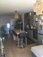 Appartement calme et lumineux d'une superficie de 44 m², il est situé à 10 minut Bordeaux, France Appartement calme et cosy à 10 min du centre ville Entire condo vacation rental 24155965