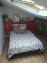 L’appartement est d'un T3 de 47m. Situé au coeur du quartier saint michel entre  Sicily, Italy chambre au dernier étage Private room in rental unit vacation rental 9083480