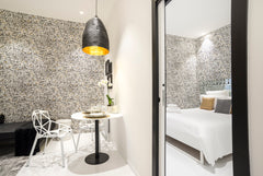 Vivez la Dolce Vita à la Bordelaise!<br />Ce pied à terre de 40m2, prestations h Bordeaux, France Hyper centre/Magnifique T2 rue de la Merci Entire rental unit vacation rental 34885922