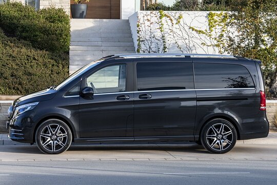 Arrival Private Transfer: Port of Southampton to London in Luxury Van  Private Tours and Travel Guide Europe London CITY Southampton Destination Tour