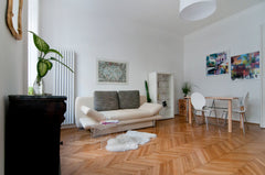 3-room apartment, app. 80 m2 on 1st floor, very comfortable and cozy, with a won Vienna, Austria Cozy apartment - quiet and central Entire rental unit vacation rental 8901427