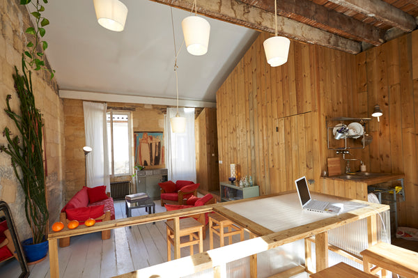 The apartment has been renovated by architects is a very well located historical Bordeaux, France Architect House, Bordeaux Entire rental unit vacation rental 675853