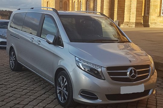 Private Round Transportation: London to London with Stopover at Stonehenge  Private Tours and Travel Guide Europe London CITY London Destination Tour