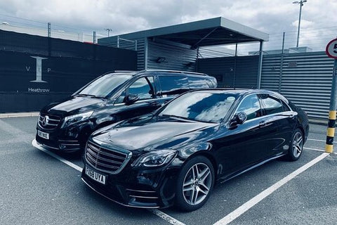 Private Executive Chauffeur Transfer Services from Gatwick Airport To London  Private Tours and Travel Guide Europe London CITY Horley Destination Tour Europe London CITY Horley