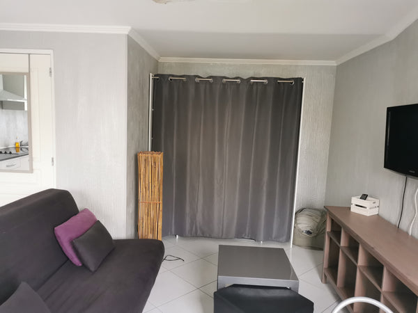 Logement individuel type studio de 22 m2 avec jardinet entièrement équipé de :<b Pessac, France Studio entièrement équipé avec jardinet Entire rental unit vacation rental 19725793