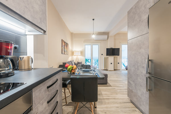 One-bedroom apartment, fully equipped. Provides you with everything you'll need  Athens, Greece Modern Apartment Downtown Athens Entire rental unit vacation rental 42732957