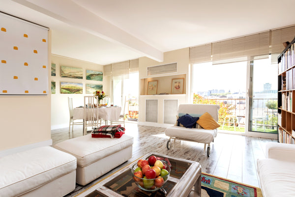 Vous rêvez d'authenticité et vous êtes sensible à l'art ?<br />Vous adorerez la  Bordeaux, France Appartement insolite + garage et parking gratuits Entire condo vacation rental 7883993