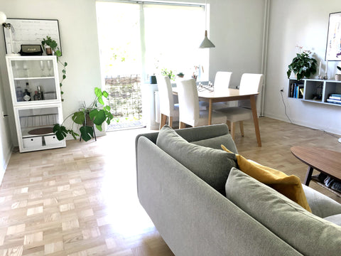 600m from metro, S-train station, supermarkets and shopping mall. Reach Nørrepor Copenhagen, Denmark Bright and quiet room close to metro and train Private room in rental unit vacation rental 589006014594795287