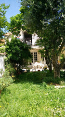 Idéale pour visiter Bordeaux et aller à la plage Atlantique SANS voiture. Vous é Bordeaux, France Chambre Bordeaux centre et accès rapide Océan. Private room in home vacation rental 32138295