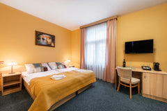 Double or twin room with air conditioning, private bathroom, LCD satellite TV, W  Modern DOUBLE room near the center of Prague! Room in hotel vacation rental 50688102