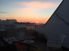 Just a nice, comfy home with lots of plants, two lovely flatmates, who are looki Vienna, Austria Centrally located, cozy maisonette/sunrise&sunset Private room in rental unit vacation rental 33131277