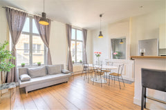 Bright and Beautiful Triplex Apartment, very close to the Cathedral of Antwerp.  Antwerp, Belgium The Capital Street Triplex 1 Entire rental unit vacation rental 42529654