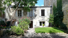 Très jolie échoppe double bordelaise typique dans quartier calme et agréable.<br Bordeaux, France Echoppe bordelaise avec jardin proche centre-ville Entire townhouse vacation rental 19840071