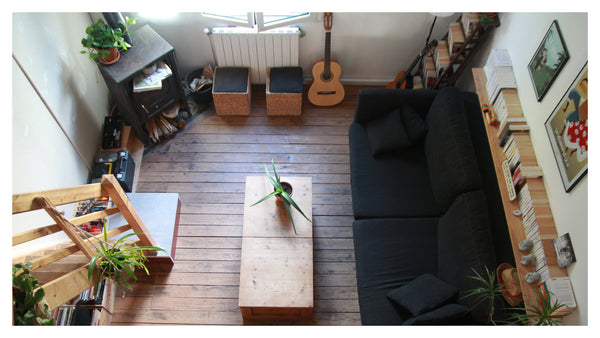 Appartement situé entre Saint Michel et la place Nansouty. Beau et grand duplexe Bordeaux, France Superbe duplex de charme, avec terrasse. Entire rental unit vacation rental 50749579