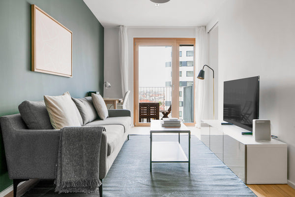 Discover the best of Vienna, with this one-bedroom 10th district - Favoriten apa Vienna, Austria Favoriten 1BR w/ Roof, Gym & Lounge, 1min to HBF Entire rental unit vacation rental 623762884071252364
