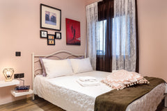 Relax making a unique and calm escape. Enjoy your stay in a beautiful and at the Heraklion, Greece Cozy Apartment In Chania Entire condo vacation rental 653261659926043942