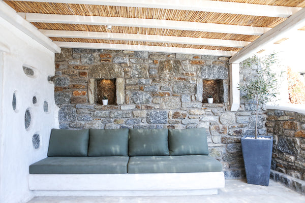 Discover relaxation in that cycladic apartment, featuring stunning sea-view to A Míkonos, Greece Den - VLIA Mykonos Entire rental unit vacation rental 13813056