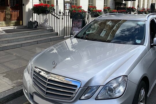 Private Chauffeured Vehicle In London Private Tours and Travel Guide Europe London CITY London Destination Tour