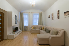 Spacious and stylish apartment in the perfect location of the true centre of Pra Prague, Czechia Spacious apt. near Wenceslas Square Entire rental unit vacation rental 21264324