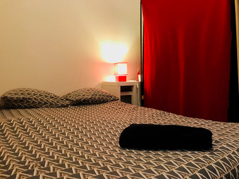 We are a french-taiwanese couple, Nanou and Lena. Our apartment is located in Ga France Cosy private room in the heart of Bordeaux Private room in rental unit vacation rental 34247962