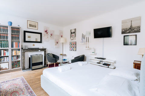 Hello all! Welcome to my cosy Paris nest! It is a flat I have lived for many yea  Cosy nest in the heart of Montparnasse Entire rental unit vacation rental 24623209