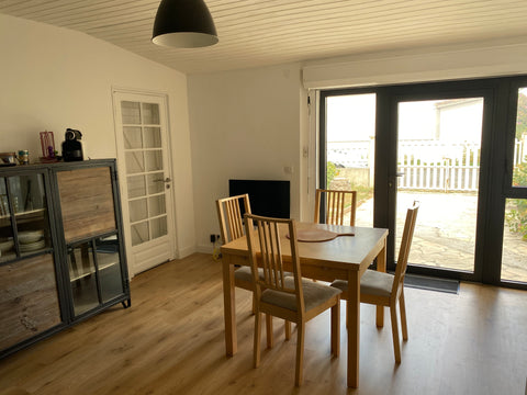 Joli studio moderne tout équipé de 23 m2 à 500m du tram Calais-Centujean dans un Bègles, France Joli studio à Bègles à 2 pas du tram Entire guesthouse vacation rental 43737493