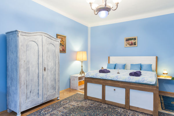 Cosy, stylish and well equipped apartment in quiet residential district Vinohrad Hlavní město Praha, Czechia Cosy nicely furnished flat Entire rental unit vacation rental 1782461